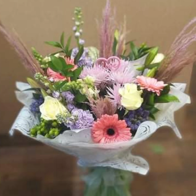 Pampas princess - Pretty pastel shades of pink with a touch of luxury pampas grasses